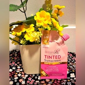 Brilliant Tinted Sunscreen